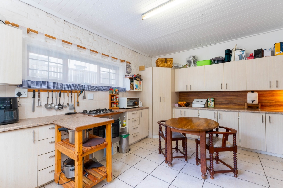 4 Bedroom Property for Sale in Stilbaai Oos Western Cape